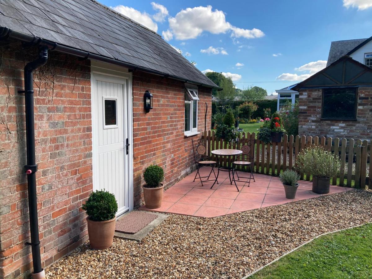 Hunters Moon B&B Tidworth Eksteriør billede