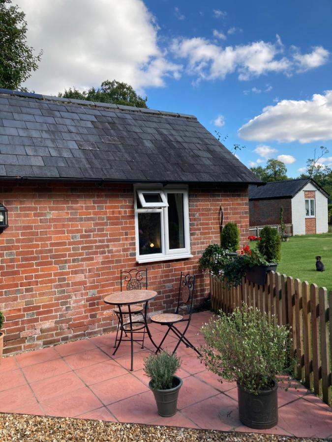 Hunters Moon B&B Tidworth Eksteriør billede