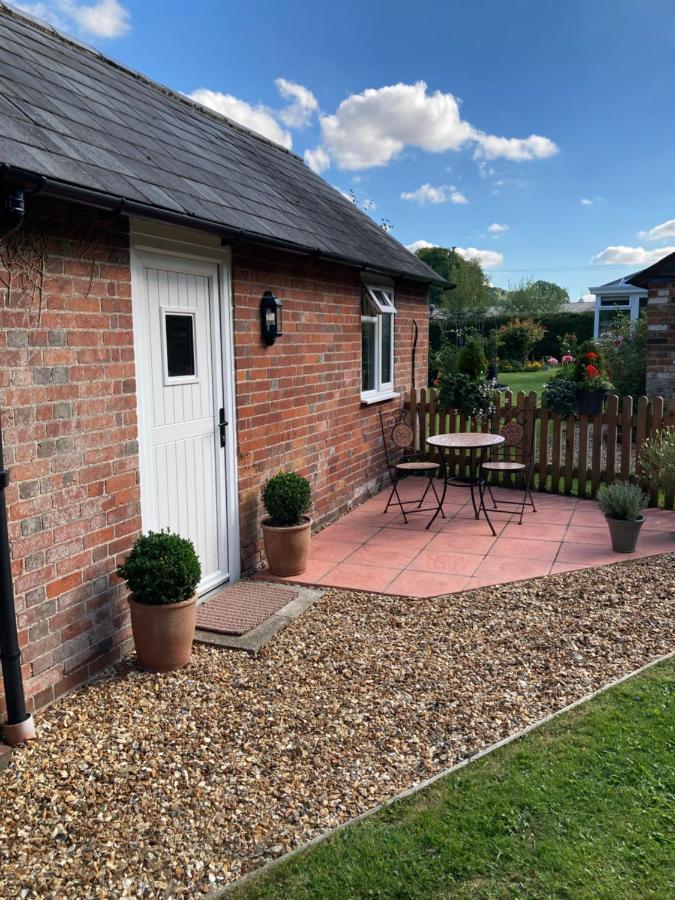 Hunters Moon B&B Tidworth Eksteriør billede