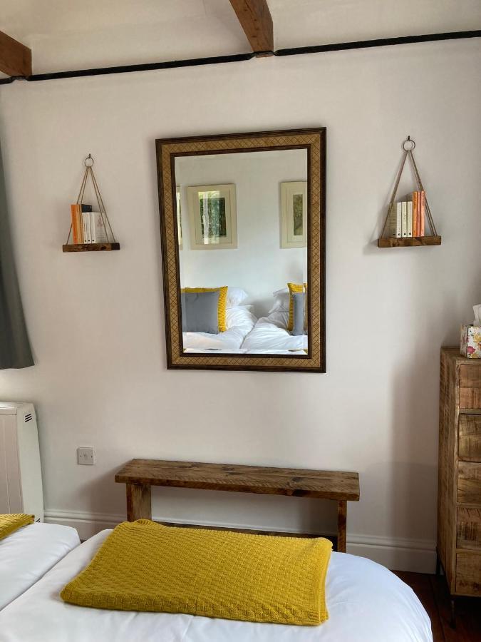 Hunters Moon B&B Tidworth Eksteriør billede
